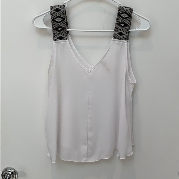 White Tank with Chevron Printed Strap - Picture 3 of 6